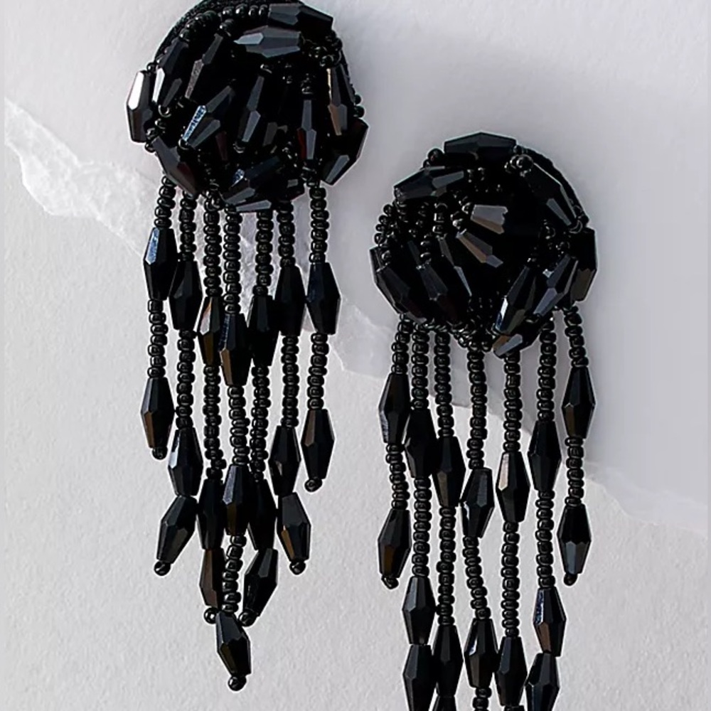NWT Free People Stella Dangle Earrings / Black